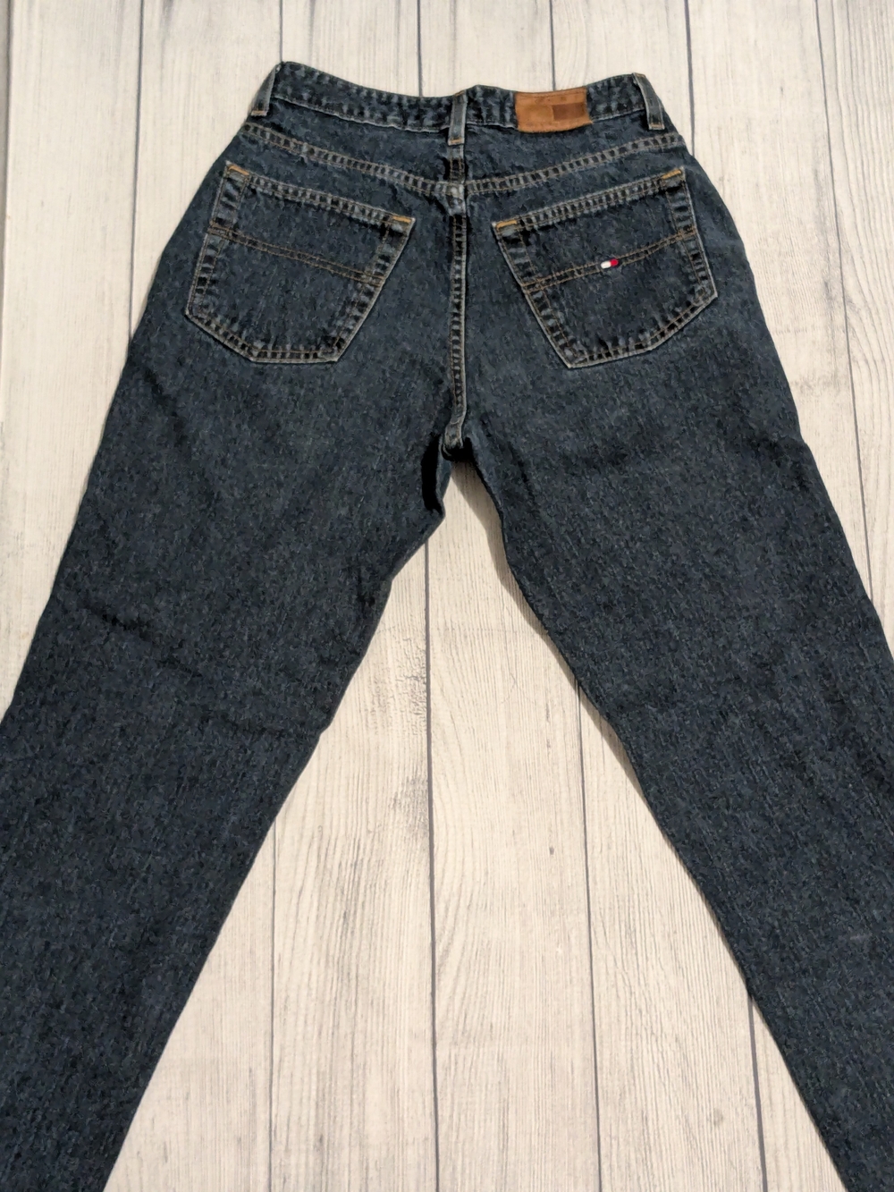 Tommy Hilfiger High-Rise Straight Leg Jeans in Dark Indigo